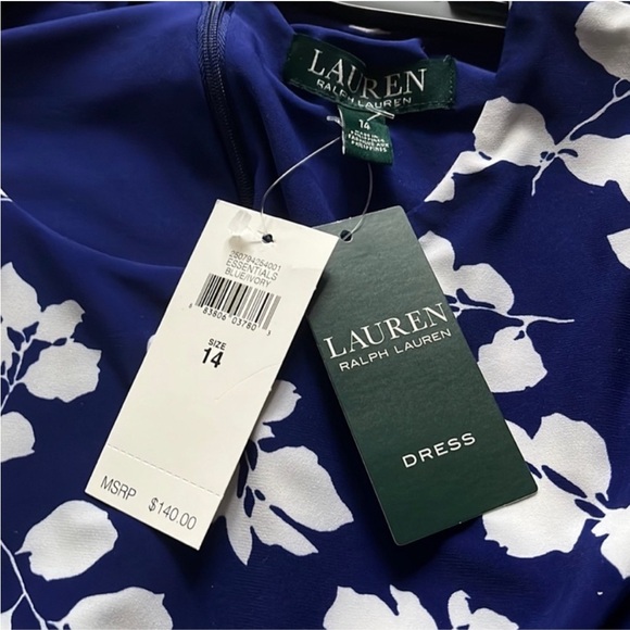 Beautiful, NWT, Lauren Ralph Lauren Dress, Size 14
Never worn - Picture 4 of 7